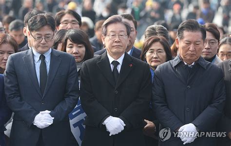 민주 이재명 피습에 충격이낙연·비명계 탈당 선언 보류 한국경제