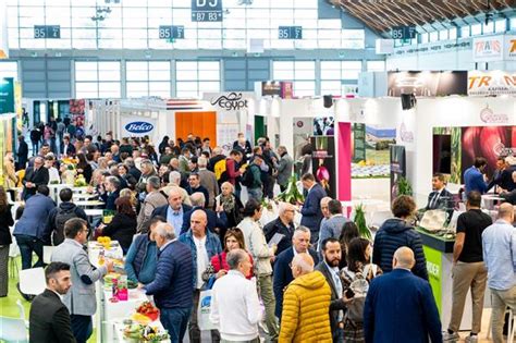 Macfrut A Rimini Fiera Ortofrutta In Mostra