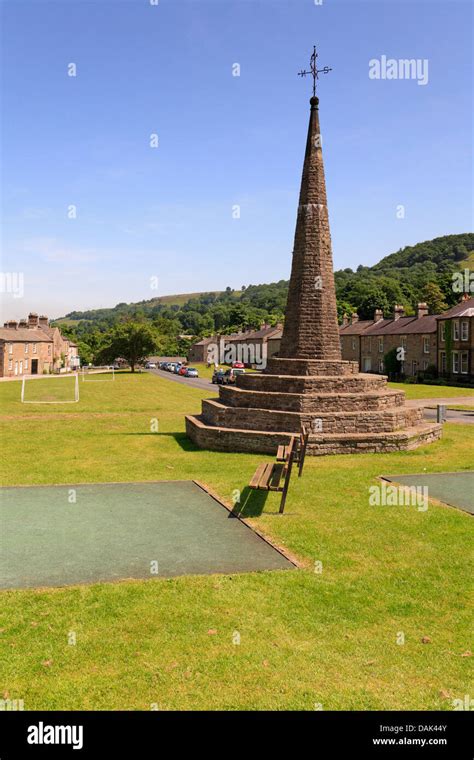 West Burton Village Green And Market Cross North Yorkshire Yorkshire