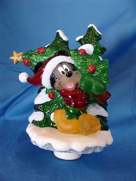 Mickey Mouse Christmas Tree Nightlight Night Light Figurine Disney