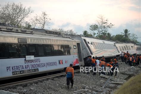 Imbas Ka Argo Semeru Anjlok Daop Bandung Rekayasa Sejumlah