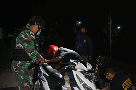 TNI Dan Dinas Bea Cukai Gagalkan Penyeludupan 800 Gram Ganja Kering Di