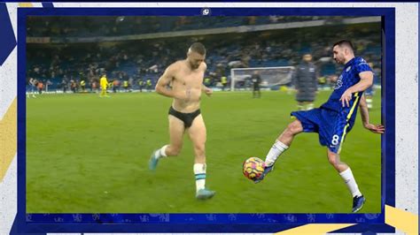 MATEO KOVACIC DOES AN ALMOST NAKED RUN ACROSS THE PITCH AT STAMFORD