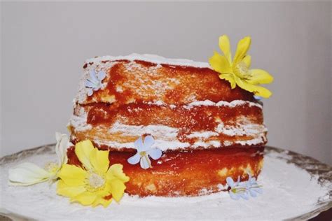 Bolo junino Naked Cake de fubá e goiabada Como fazer em casa