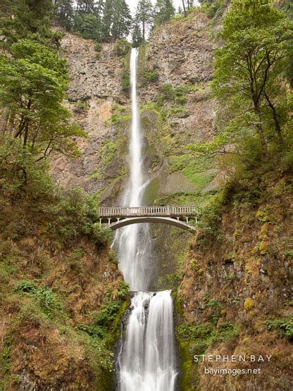 Photo: Multnomah Falls. Columbia River Gorge, Oregon.