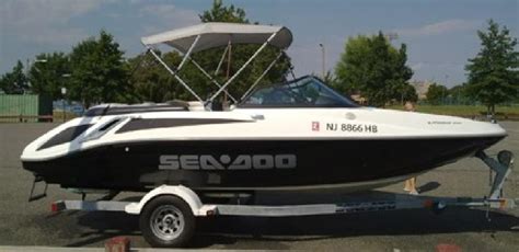 1st Image For 5 600 2006 Sea Doo Utopia 205 SE 20 Speed Boat Twin