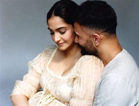 Sonam Kapoor Flaunts Her Baby Bump In Her Maternity Shoot - Pragativadi