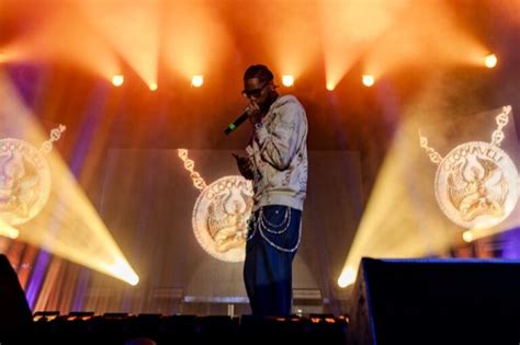 Kansas Mom Is Suing Porn Sites For Insufficient Age Verification La Weekly