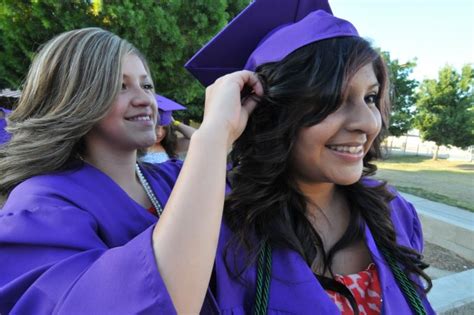 Lemoore High School Graduation 2012 | Gallery | hanfordsentinel.com