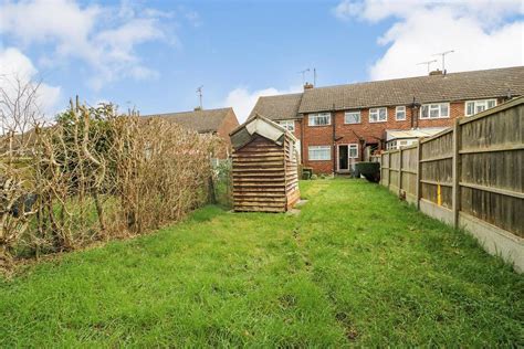 St Anthonys Drive Chelmsford 2 Bed Terraced House For Sale £275000