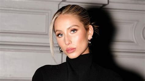 Alix Earle, TikTok Star, Signs With UTA