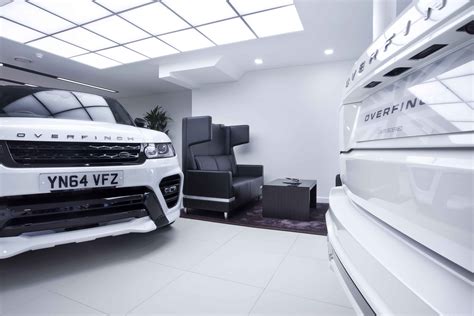 Range Rover Showroom London | Richardsons Office Furniture and Supplies