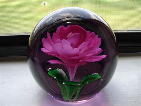 Art Glass Ball Orb Sphere Paperweight Pink Rose Flower Etsy Glass Art Glass Ball Glass