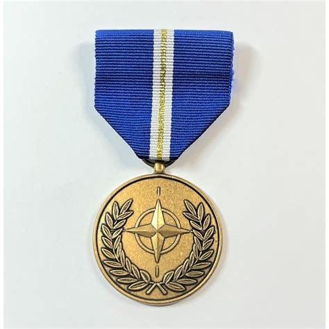 Article Nato Medal For Operation Eagle Assist Original Case Ribbon