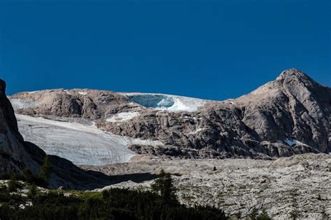 Crollo Marmolada Il Ghiacciaio Riapre Revocata La Zona Rossa