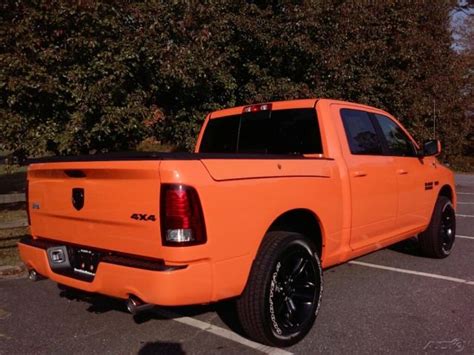 NEW 2017 DODGE RAM 1500 4WD SPORT HEADER ORANGE - COLLECTOR'S TRUCK ...