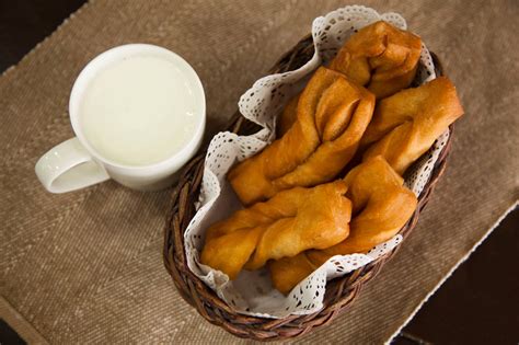 Taste of Tradition: 10 Mongolian Foods You Can't Miss | Unread Today