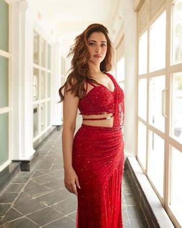Tamannaah Bhatia Looks So Cute In Red Saree See Hot Pics