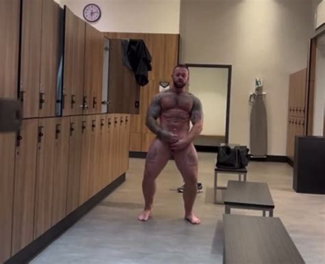 Hot Men Well Built Guy Video 7 ThisVid