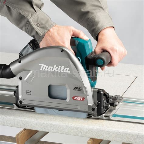 Погружная дисковая пила XGT Makita SP001GZ02