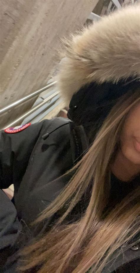 Pin by ㅤㅤ ㅤㅤ ㅤㅤ on meufs Pretty selfies Pretty blonde hair Chav outfits