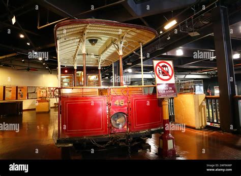 San Francisco, California: Historic CABLE CAR at San Francisco Cable ...