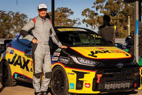 JAX STEPS UP RACING SUPPORT - AAA Magazine