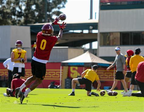 Watch Sights And Sounds From Usc S First Spring Practice Trojansports