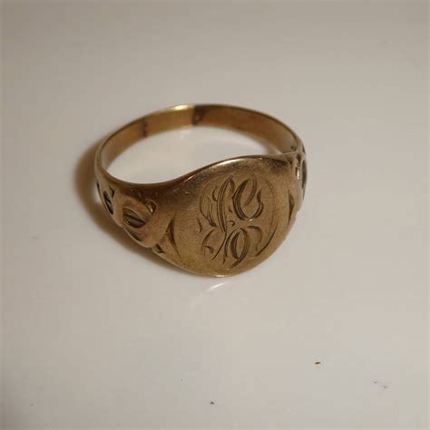 Lot #224 - 10K Gold Mens Engraved Ring (Size 13)(6g) - NorCal Online ...