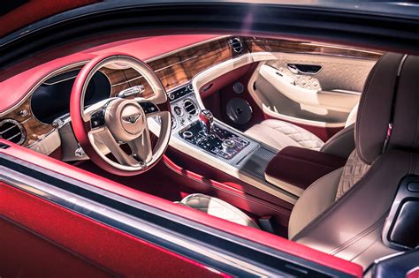 Frankfurt Motor Show: New Bentley Continental GT Interior Highlights