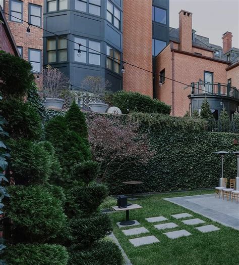 Your Insider’s Guide to the American Visionary Art Museum: Tickets