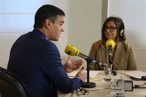 La Moncloa 01 10 2019 Pedro Sánchez entrevistado en la Cadena SER