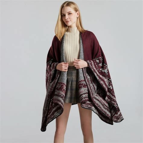 Ponchos Capes Pour Femme Univers Du Poncho