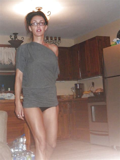 Milf On Balcony Photo X Vid