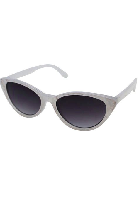 Retro Cat Eye Sunglasses Uv Protection 4477041 Eloquii