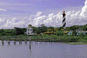 8 Most Haunted Lighthouses In The United States Boatsetter