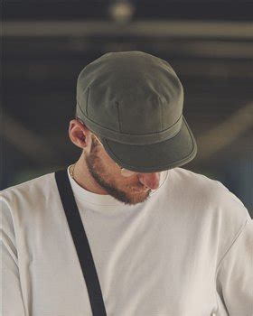 traditional caps   top quality materials