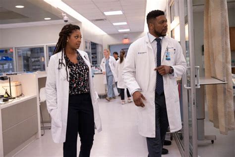 New Amsterdam Season 2 Episode 9 Photos Preview Of The Island