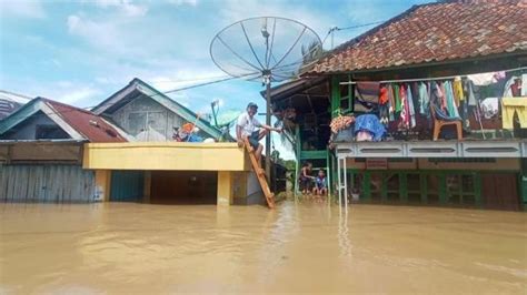 Musi Rawas Terendam Banjir 300 Rumah Hanyut Tenggelam 1 5 Meter Dalam Air