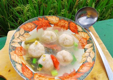 Resep Bakso Ikan Kuah Segar oleh Stevany Maulidya - Cookpad