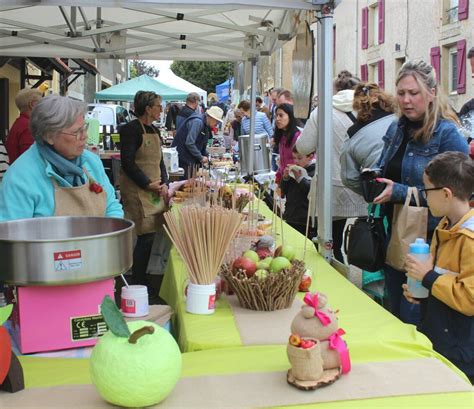 Montmédy Plus De 4 000 Visiteurs Saluent Le Retour De La Fête Des Pommes