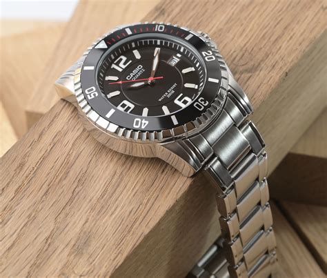 Часы Casio Collection MTD-1053D-1A — купить наручные часы в интернет ...