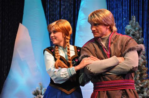 Anna and Kristoff - Anna and Kristoff Photo (37550247) - Fanpop