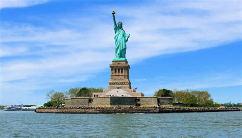 Circle Line: Best of NYC Cruise (2.5hrs) - NewYork.co.uk