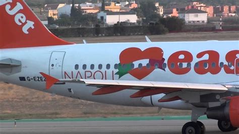 Easyjet Airbus 319 G EZEZ Taxing Malaga AGP Special Napoli Logojet