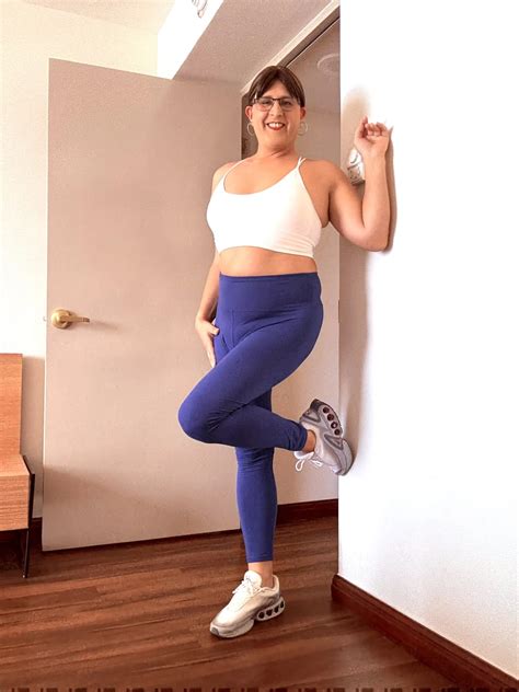 Brunette Shemale Porn Pics Nude Trans In Free Sex Photos XHamster