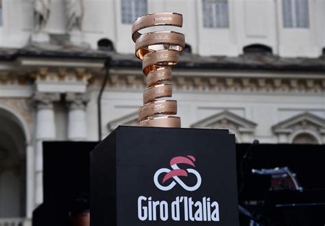 Classifica Generale Giro DItalia 2022 Van Der Poel In Maglia Rosa