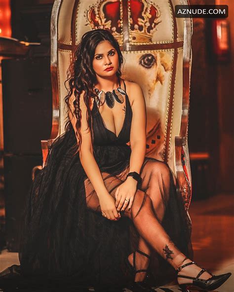 Aabha Paul Sexy Hot Pics Collection October December AZNude