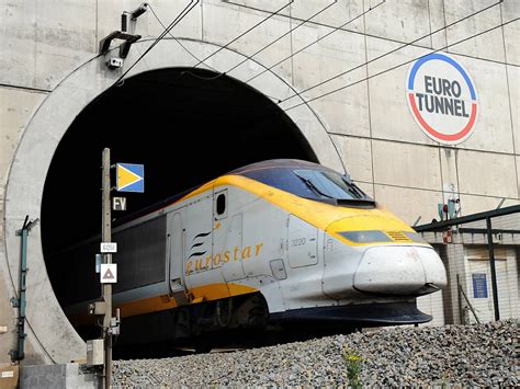 Transports Le Tunnel Sous La Manche F Te Ses Ans Leurostar Sort