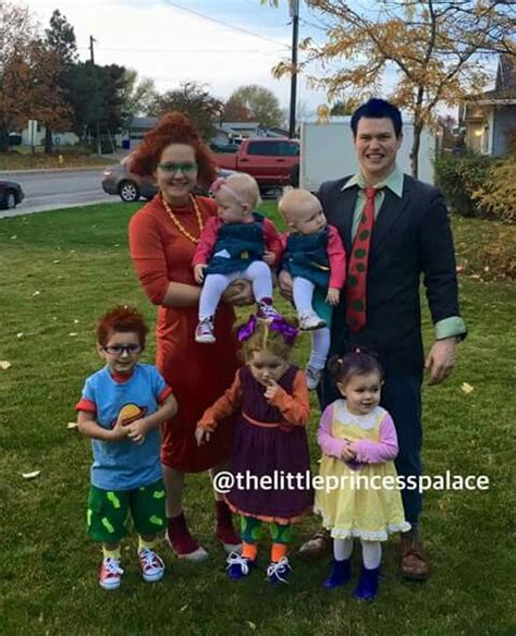 Rugrats family costume | Halloween costumes friends, Disney halloween ...